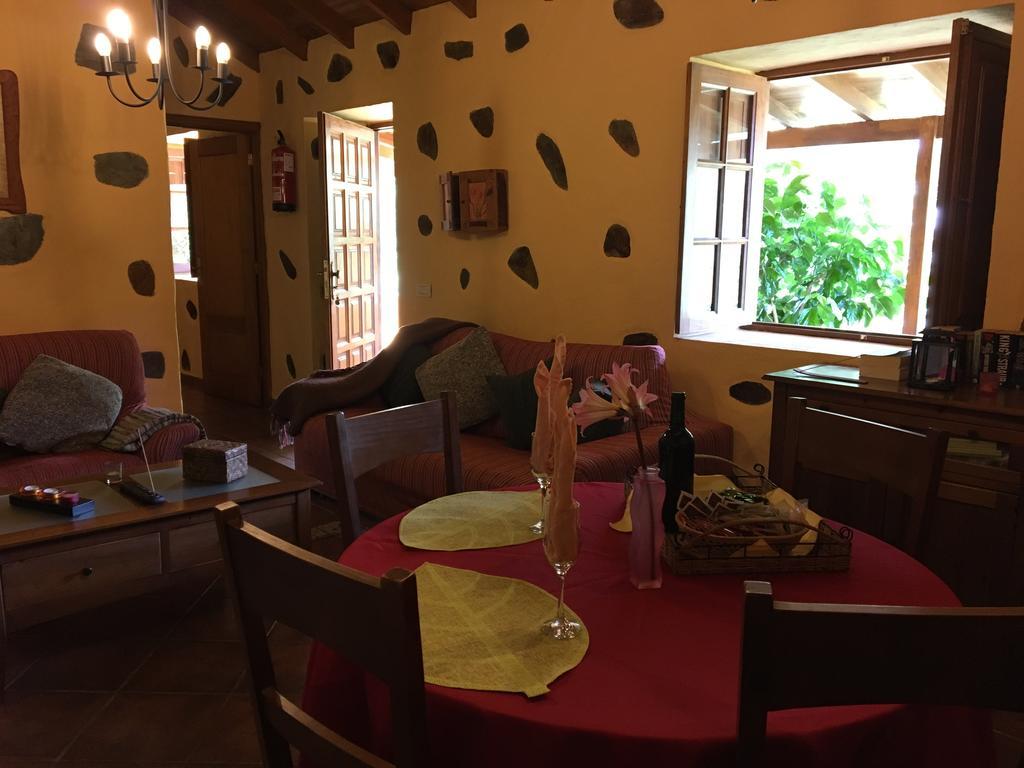 Casa Rural El Rincon De Antonia Agulo ภายนอก รูปภาพ